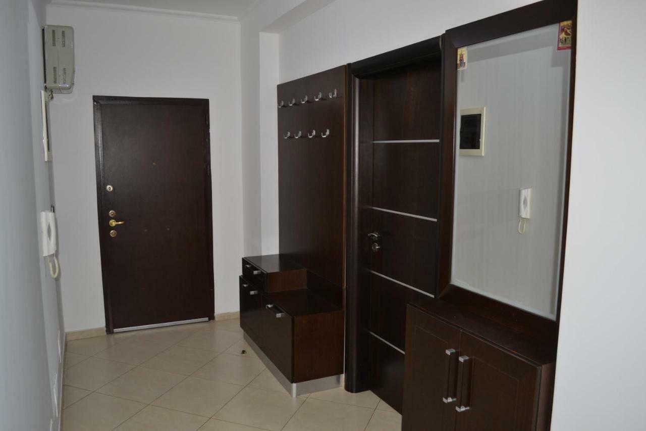 Penthouse 4 Bedrooms Apartment วญอเรอ ภายนอก รูปภาพ