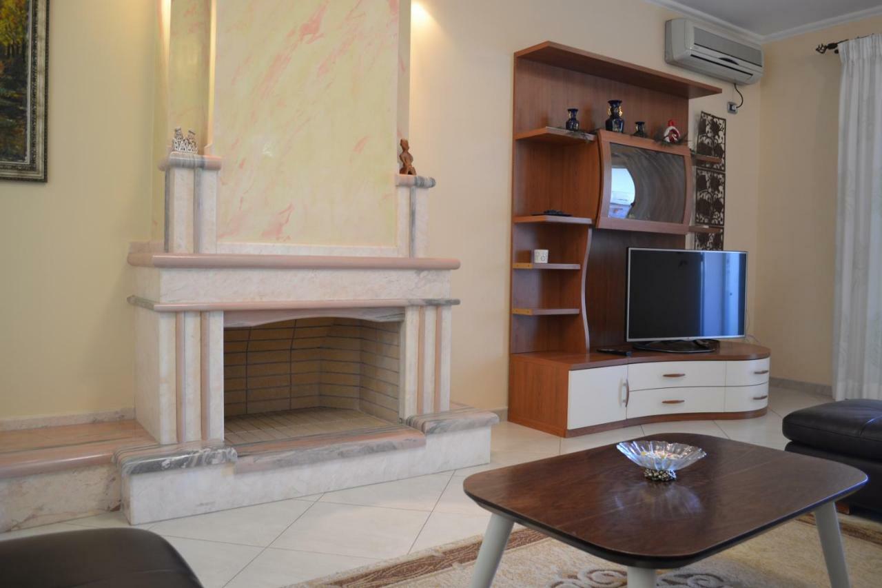 Penthouse 4 Bedrooms Apartment วญอเรอ ภายนอก รูปภาพ