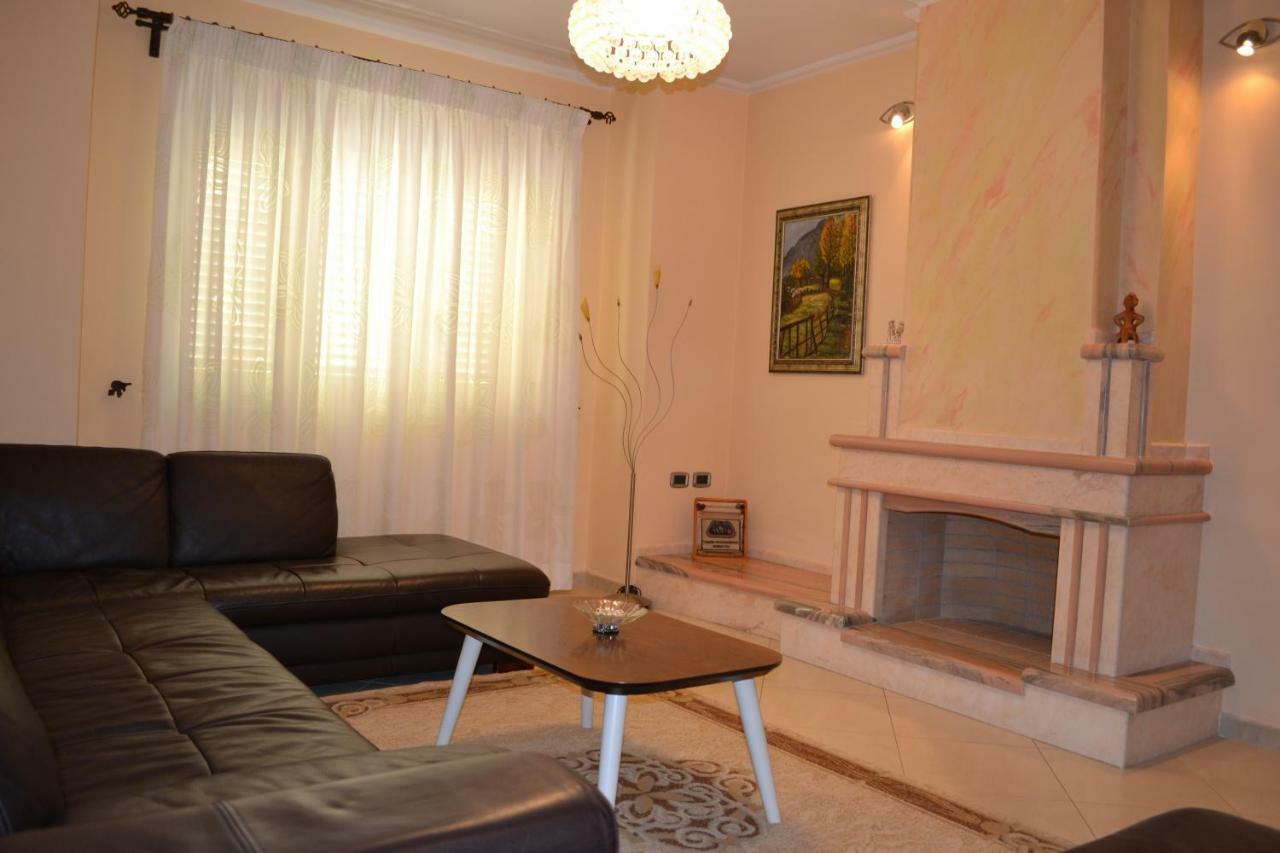 Penthouse 4 Bedrooms Apartment วญอเรอ ภายนอก รูปภาพ